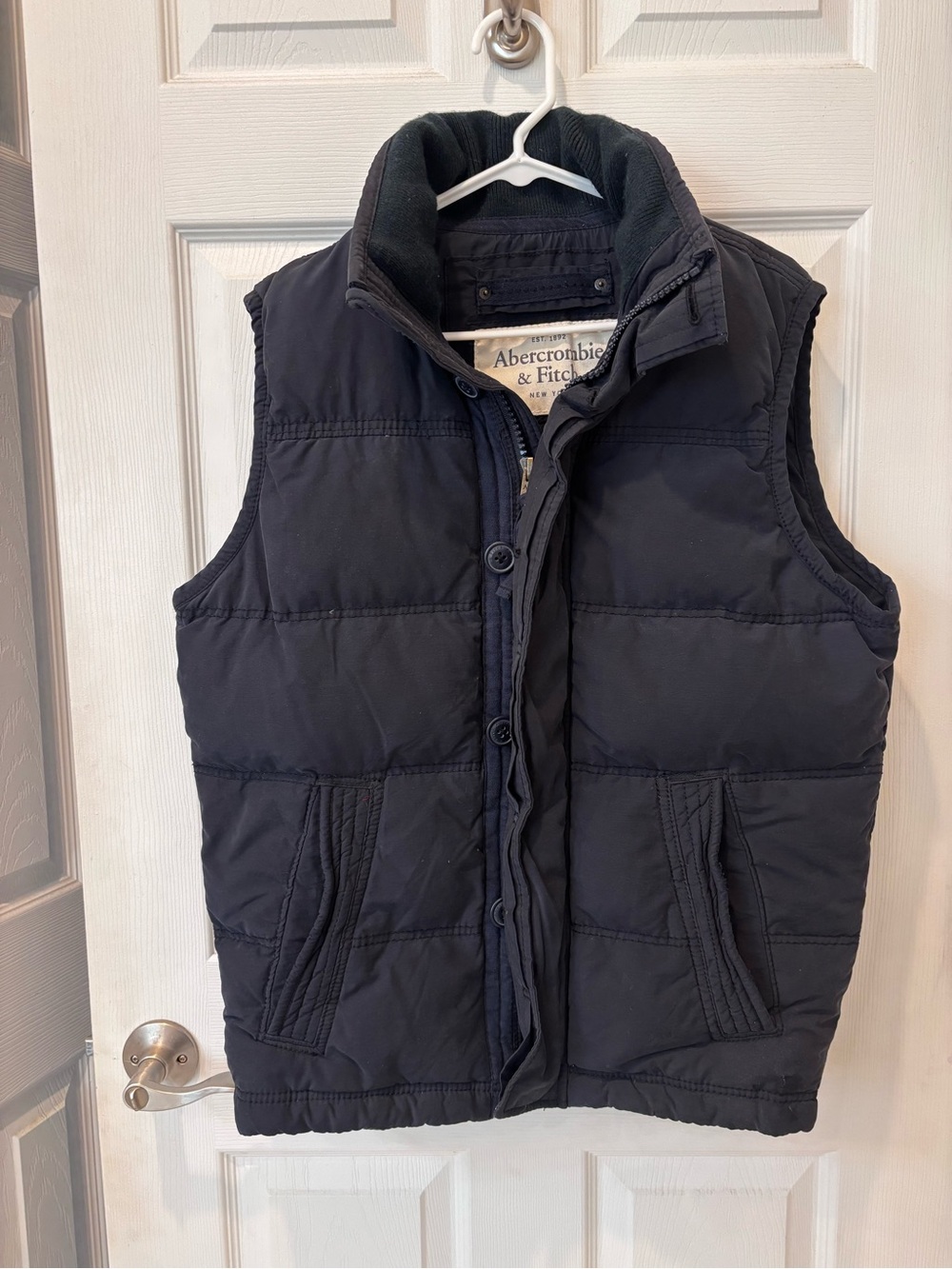 Abercrombie & Fitch Summit Rock Down Quilted Puffer Vest